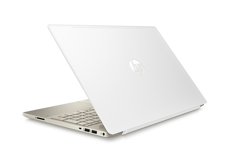 HP Pavilion Laptop ノートPC core i5 8250U