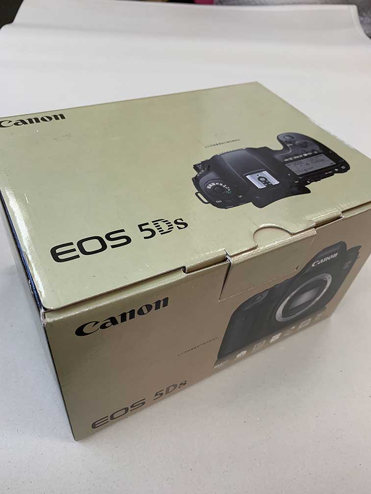 アウトレット 化粧箱色褪せ品】キヤノン / CANON EOS 5Ds ボディ